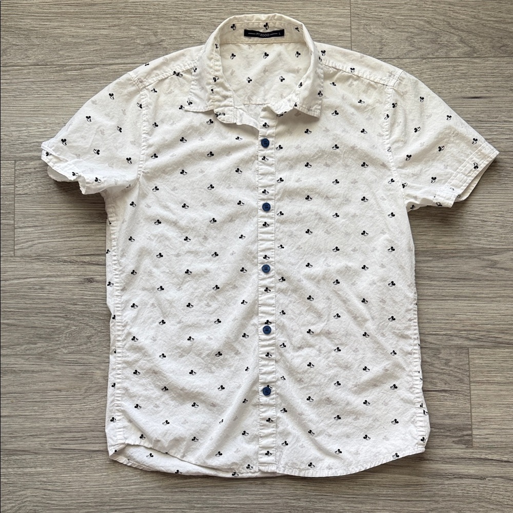 Mickey Mouse Short-Sleeve White Button-Down Shirt Size L